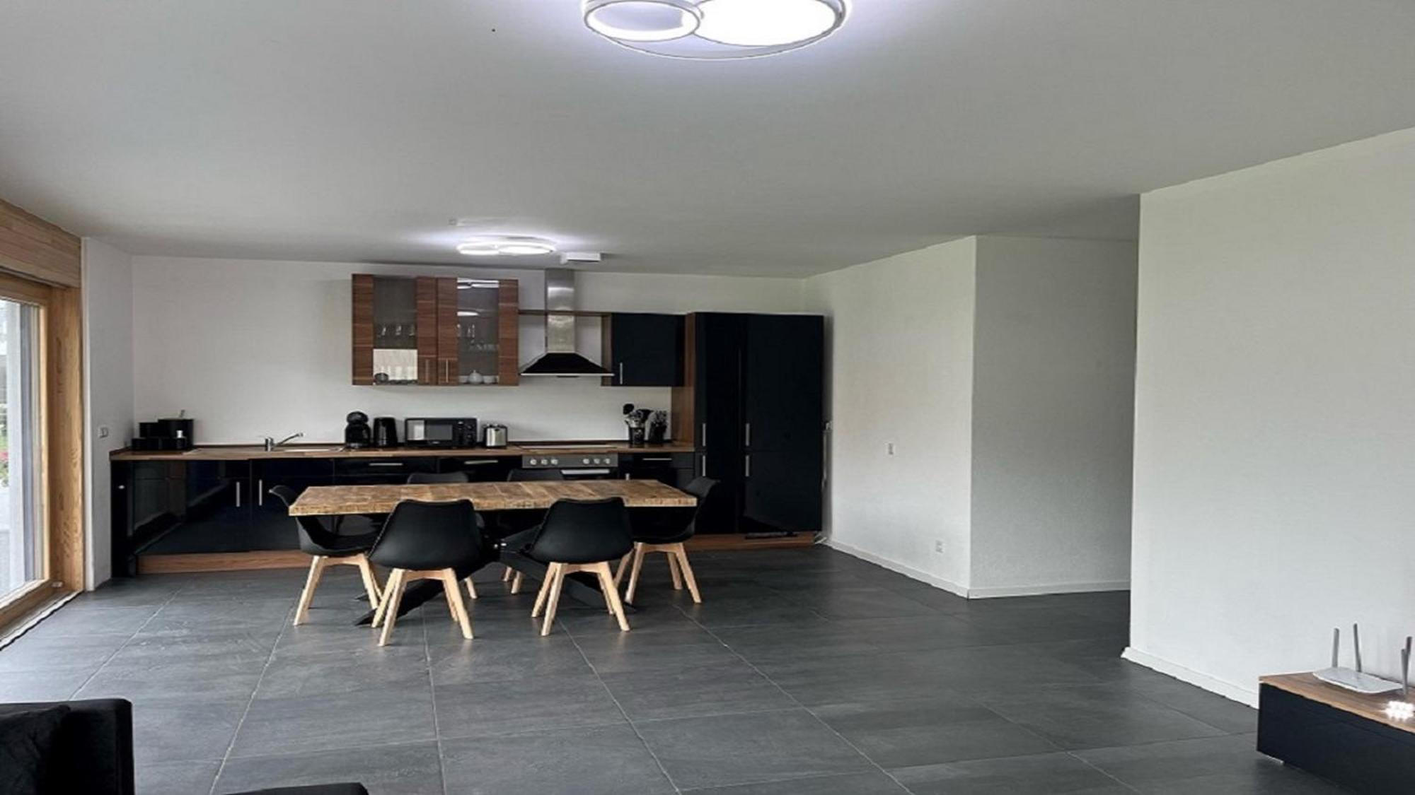 Moderne Ferienwohnung Sonnenbuehl Singen Eksteriør bilde
